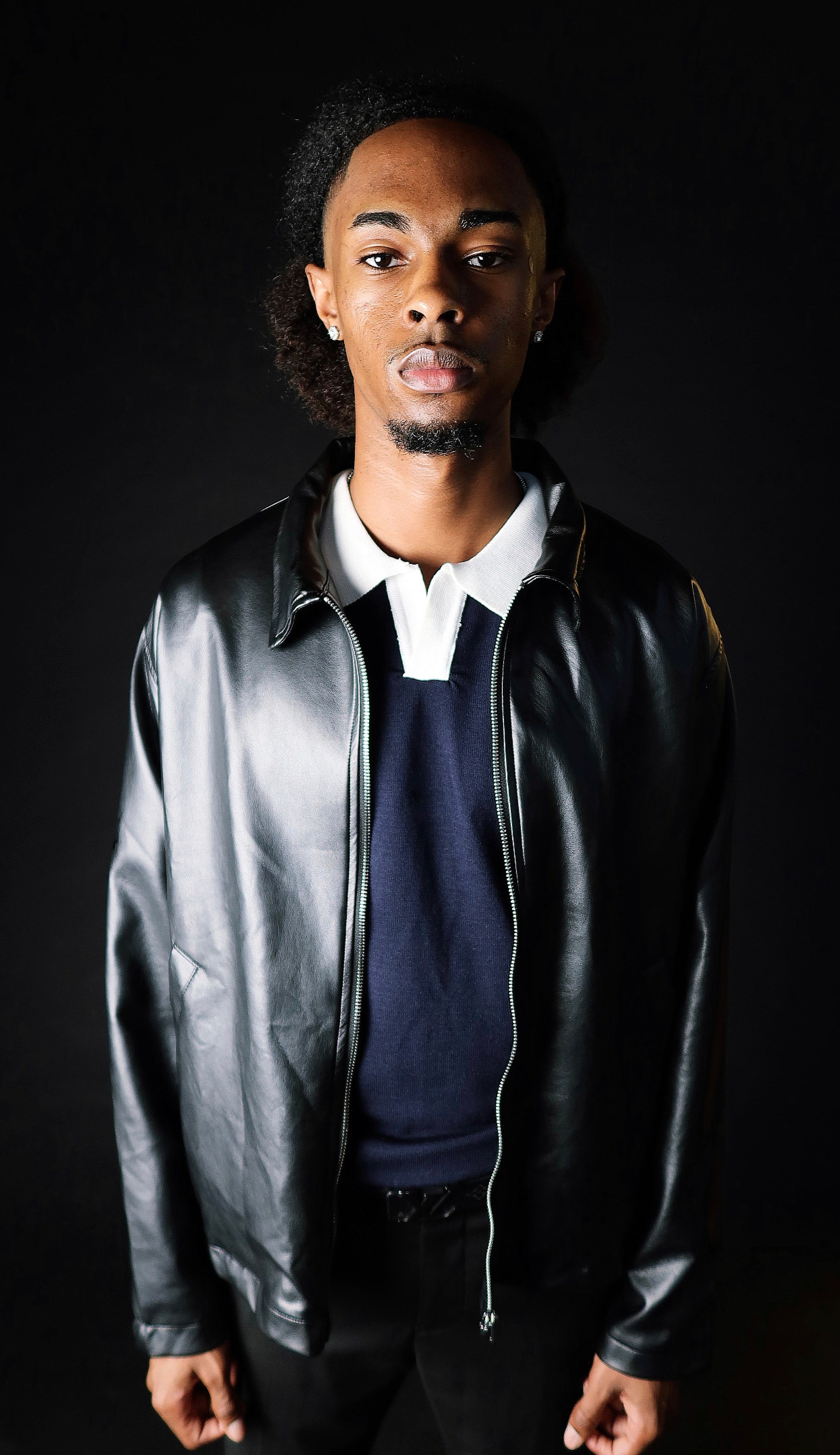 BLACK LEATHER JACKET