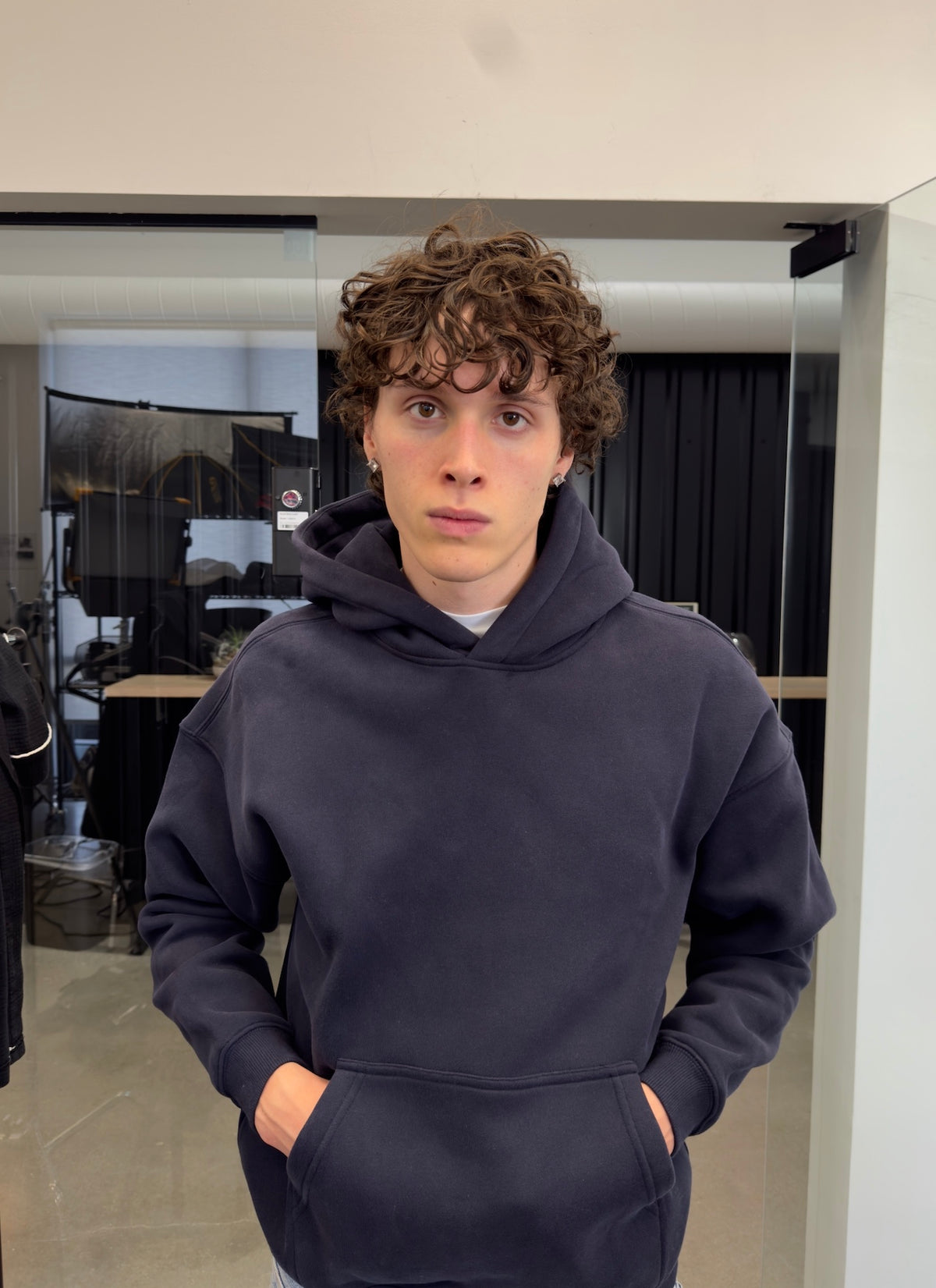 NAVY SIGNATURE HOODIE
