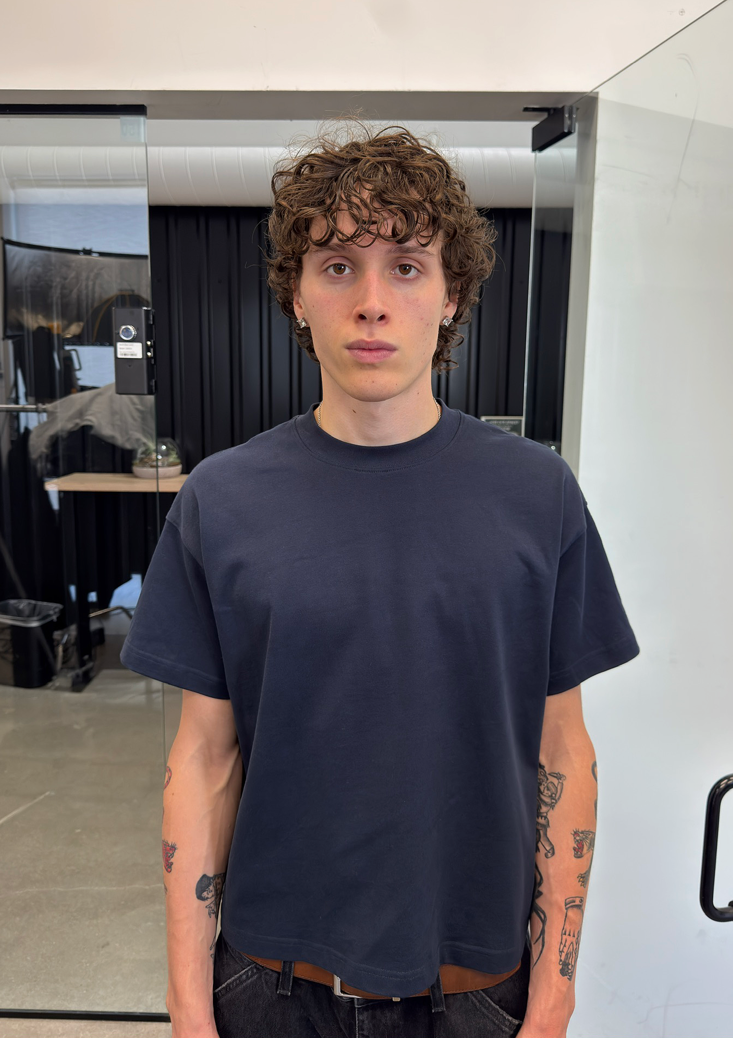 NAVY BABY TEE