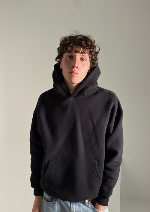 BLACK SIGNATURE HOODIE