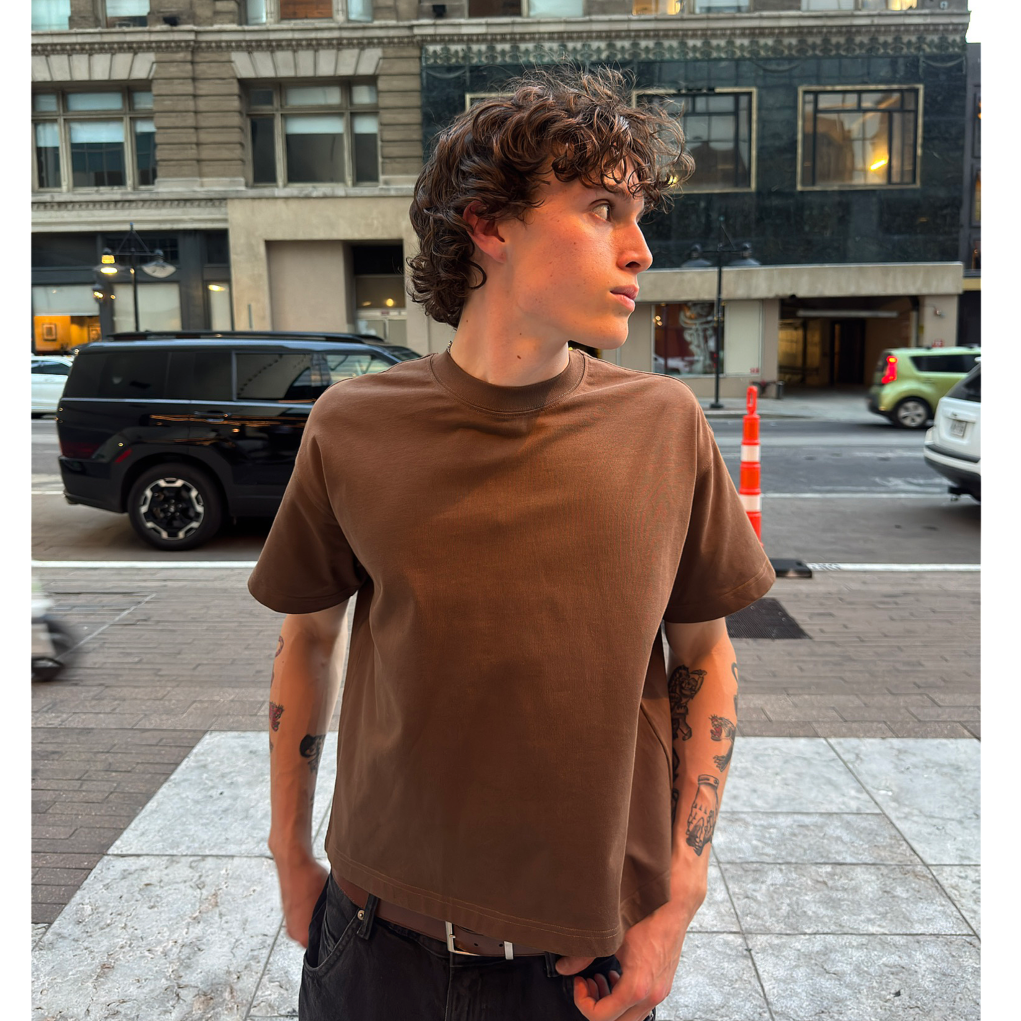 BABY TEE BROWN