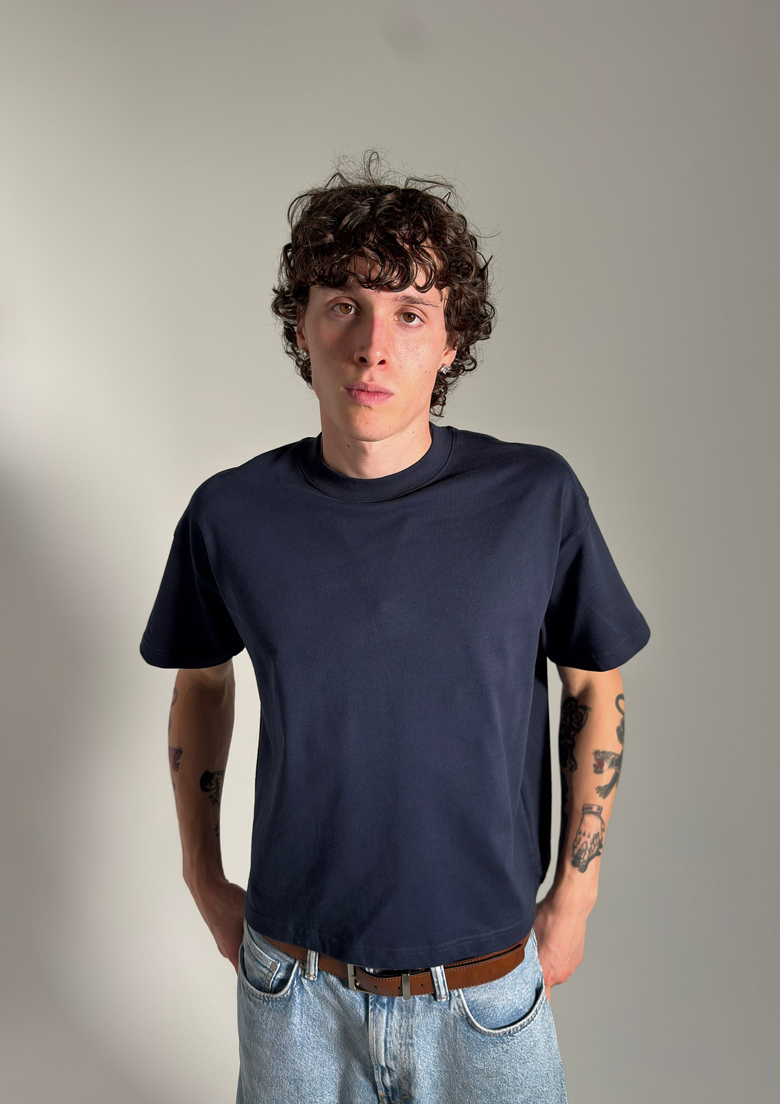 NAVY BABY TEE